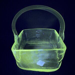 Blenko Clear Hand Blown Glass Basket‎ Bowl Manganese 365nm UV Glow W Sticker VTG